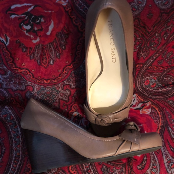 Franco Sarto Shoes - Picture 2 of 7
